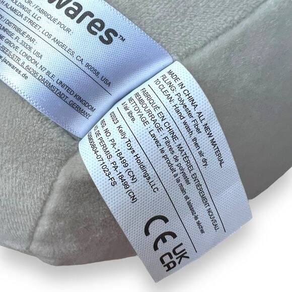 Squishmallows Christmas Holiday Nissa Yeti with Peppermint Swirl Belly Plush Toy - Picture 10 of 10